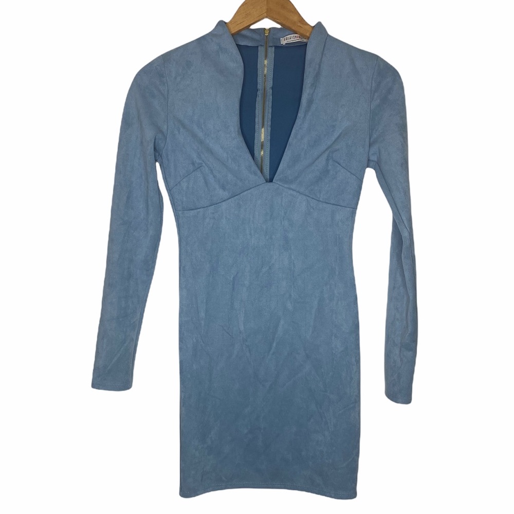 Fashion nova loght blue velvet vneck dress suede